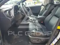 2017 Toyota RAV4 фото