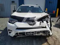 2017 Toyota RAV4 photo