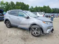 2017 Toyota RAV4 photo