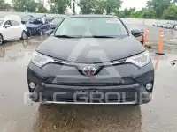 2017 Toyota RAV4 photo