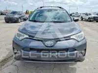 2017 Toyota RAV4 фото