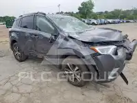 2017 Toyota RAV4 photo