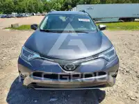 2017 Toyota RAV4 фото