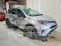 2017 Toyota RAV4 фото