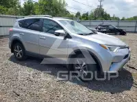 2017 Toyota RAV4 фото