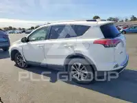 2017 Toyota RAV4 фото