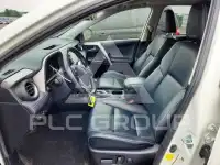 2017 Toyota RAV4 фото