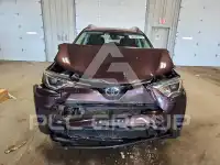 2017 Toyota RAV4 фото