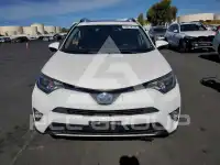 2017 Toyota RAV4 фото