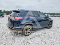 2017 Toyota RAV4 photo