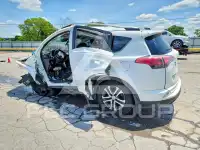 2017 Toyota RAV4 фото