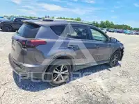 2017 Toyota RAV4 фото