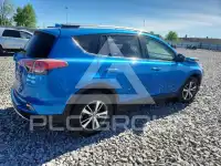 2017 Toyota RAV4 photo