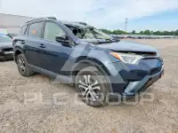 2017 Toyota RAV4 photo