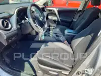 2017 Toyota RAV4 photo