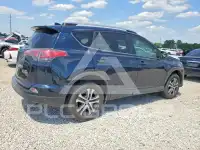 2017 Toyota RAV4 фото