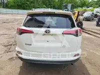 2017 Toyota RAV4 фото