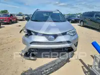 2017 Toyota RAV4 фото