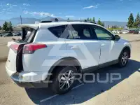 2017 Toyota RAV4 фото