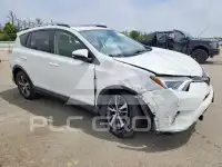 2017 Toyota RAV4 фото