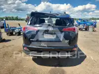2017 Toyota RAV4 фото