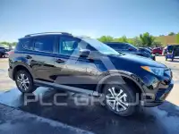 2017 Toyota RAV4 photo