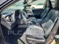 2017 Toyota RAV4 фото