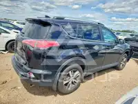2017 Toyota RAV4 фото