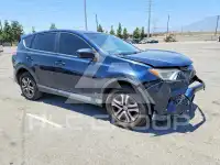 2017 Toyota RAV4 фото