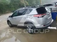 2017 Toyota RAV4 фото