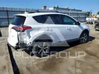 2017 Toyota RAV4 фото