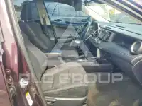 2017 Toyota RAV4 фото