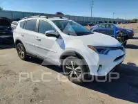 2017 Toyota RAV4 фото