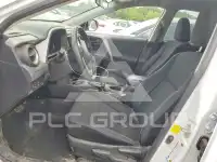 2017 Toyota RAV4 photo