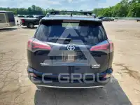 2017 Toyota RAV4 фото