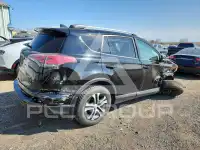 2017 Toyota RAV4 фото