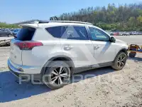 2017 Toyota RAV4 photo
