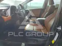 2017 Toyota RAV4 фото