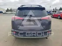 2017 Toyota RAV4 фото
