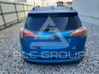 2017 Toyota RAV4 photo