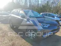 2017 Toyota RAV4 фото