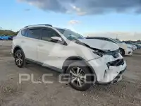 2017 Toyota RAV4 фото