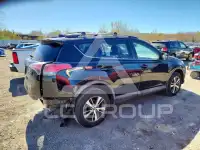 2017 Toyota RAV4 фото