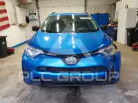 2017 Toyota RAV4 фото