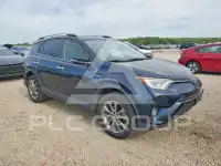 2017 Toyota RAV4 фото