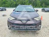 2017 Toyota RAV4 фото