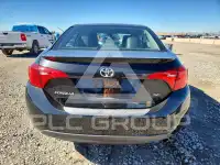 2017 Toyota COROLLA фото