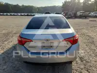 2017 Toyota COROLLA фото