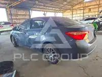 2017 Toyota COROLLA фото
