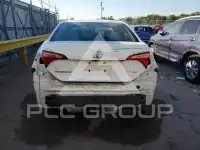 2017 Toyota COROLLA фото